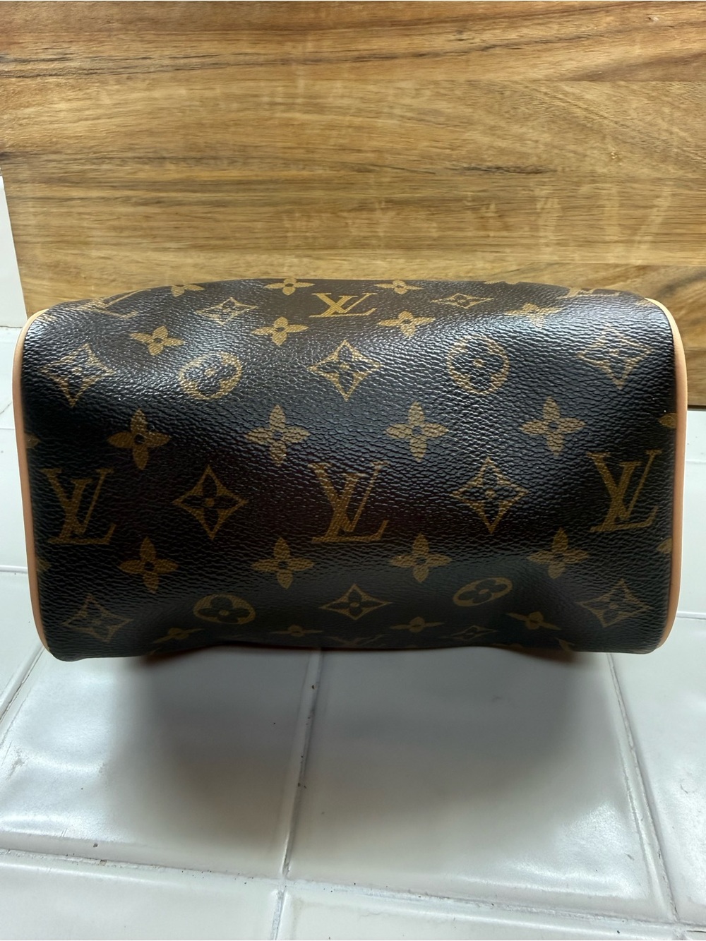 Monogram Canvas Speedy Brown with Pink Accent Strap. 20CM - Picture 5 of 7